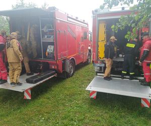 Tragiczny finał poszukiwań na jeziorze na Mazurach. Rodzice potwierdzili tożsamość nastolatków