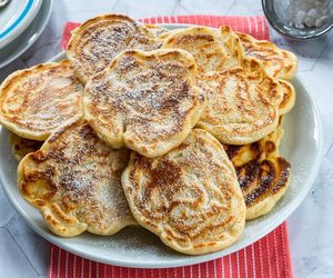 Najlepsze placki robię na tym jogurcie. Ich delikatny smak zachwyca każdego domownika 