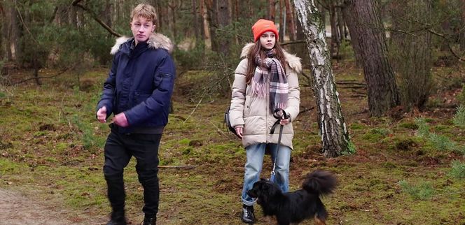 M jak miłość odc. 1857. Kacper (Bartosz Ziewiec), Basia (Karina Woźniak)