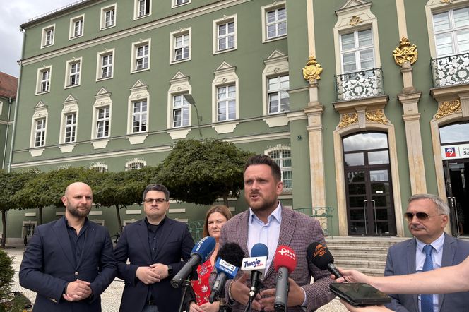 Szczecin. Opozycja przeciwko zakazowi sprzedaży alkoholu w nocy
