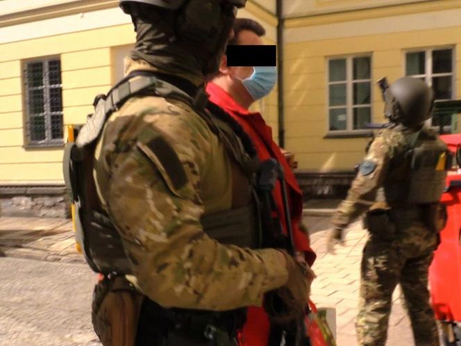 "Fama" zza krat zlecił zabójstwo sędzi, żony prokuratora i świadka? Zatrzymano 5 osób. Wśród nich adwokaci