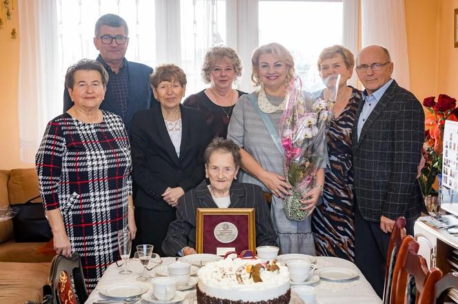 Piękny jubileusz pani Zofii! Mieszkanka powiatu żnińskiego skończyła 100 lat!