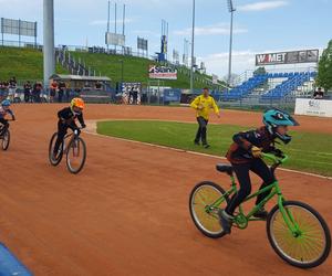 W małym ciele duży duch walki. Rywalizacja żaków i młodzików w Lesznie [ZDJĘCIA]