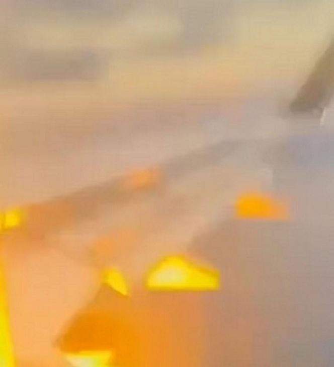 Boeing z 273 pasażerami płonął w powietrzu! "Żegnali się z bliskimi"