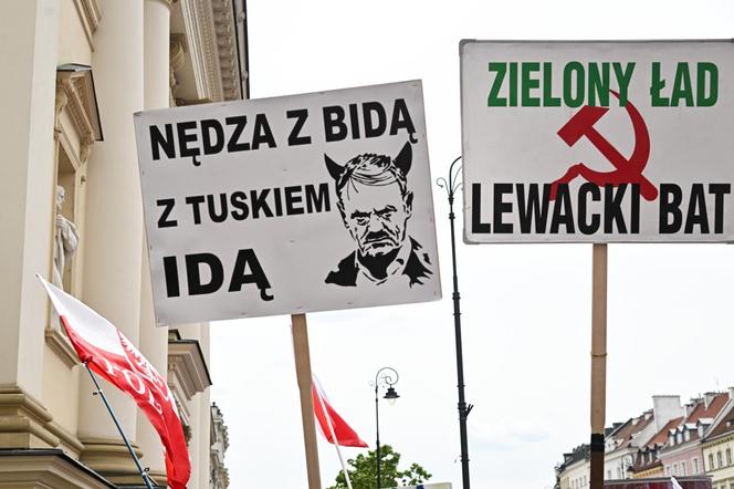 Protest w Warszawie 