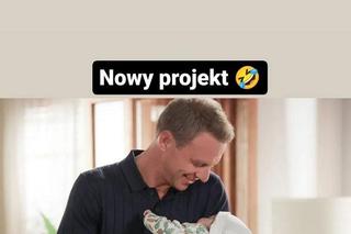 Na Wspólnej. Kamil Hoffer (Kazimerz Mazur) z dzieckiem