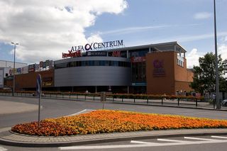 To była pierwsza galeria handlowa w Olsztynie. Kiedyś nosiła inną nazwę 