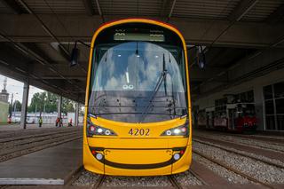 Nowe tramwaje już w stolicy. Hyundaiem pojedziemy jesienią