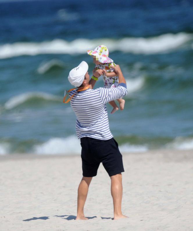 Małgorzata Socha wypoczywa z rodziną w Juracie