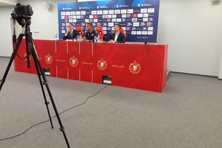 Nowy trener Widzewa spotkał się z dziennikarzami. „Bardzo się cieszę, że tutaj jestem”