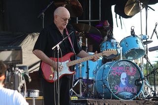 Były muzyk Fleetwood Mac rezygnuje z koncertowania z powodu problemów zdrowotnych