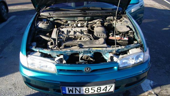 Mazda 626 z serialu "M jak miłość"