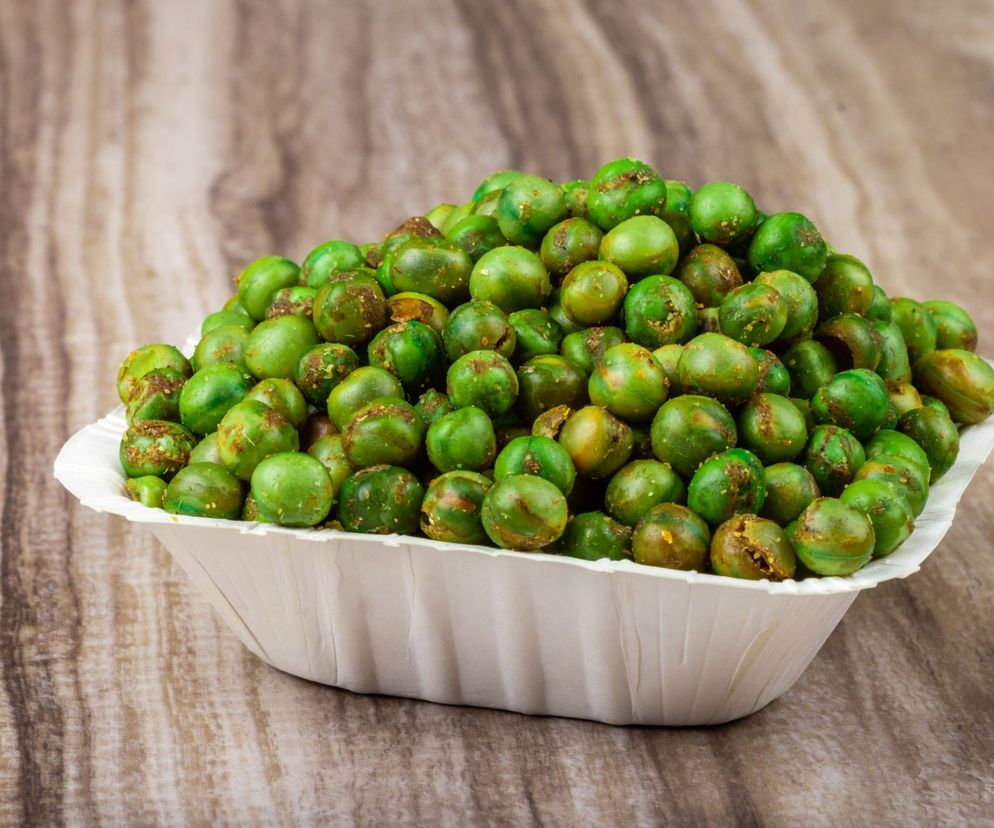 Groszek na maśle z orzechami