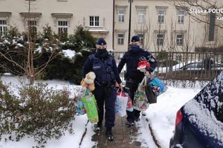 Katowice. Policjanci przekazali dary do domu dziecka