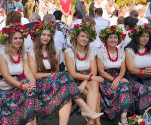 Jarmark Wojewódzki w Łodzi: Regionalne smaki i atrakcje dla całej rodziny!
