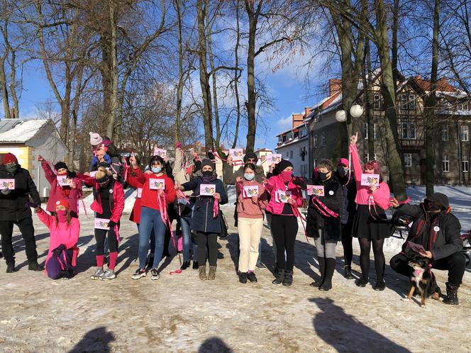 "Nazywam się miliard" w Szczecinku. Kobiety wspólnie tańczyły przeciw przemocy