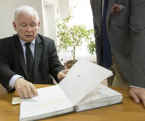 Stąd twardą ręką rządzi PiS Jarosław Kaczyński 