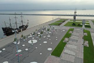 Zamiast wielkiego parkingu – strefa do relaksu! Zakończyła się metamorfoza Mola Południowego w Gdyni 