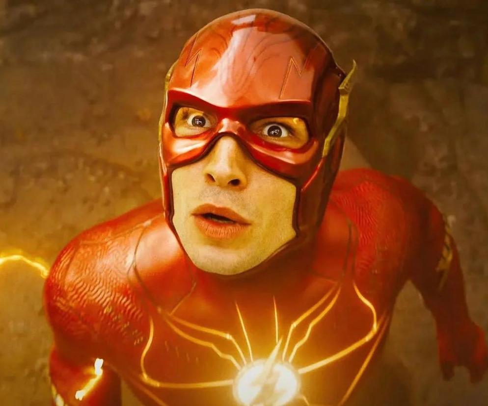 Nicolas Cage jako Superman we Flashu. Kiedy premiera filmu?