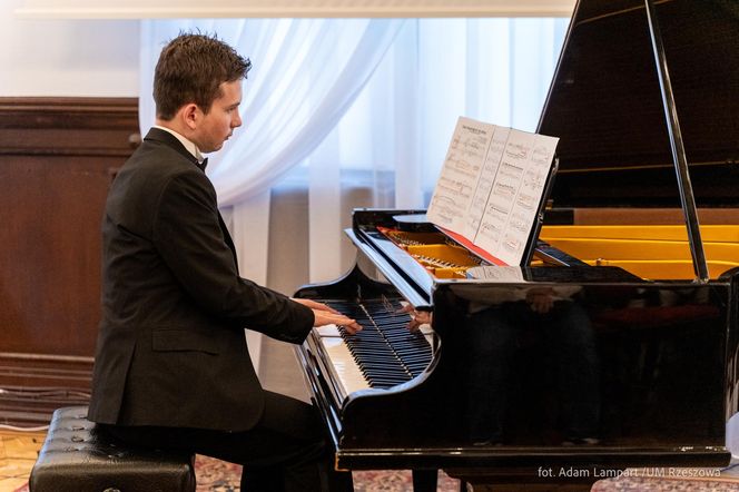 Miłosz z Florydy zagrał dla mieszkańców Rzeszowa