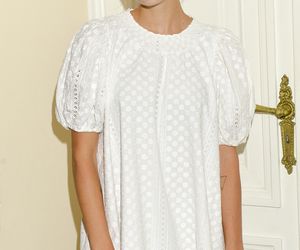 Marta Wierzbicka. Za pokazanie biustu kupiłam mieszanie