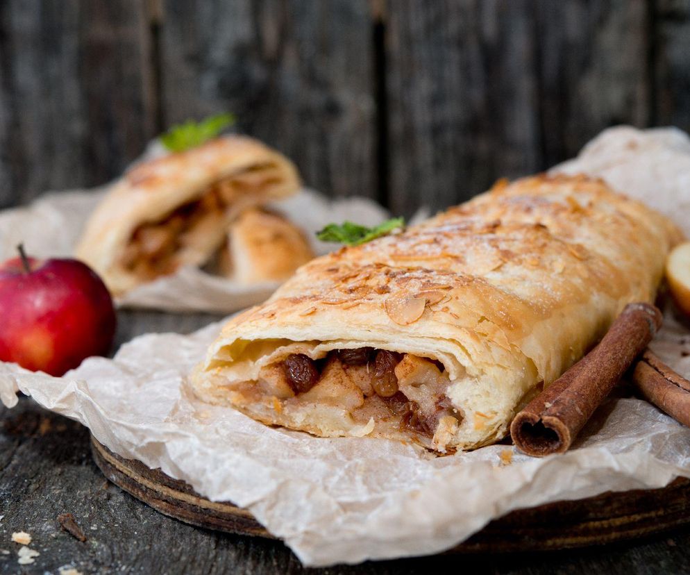 ciasto francuskie z jabłkami