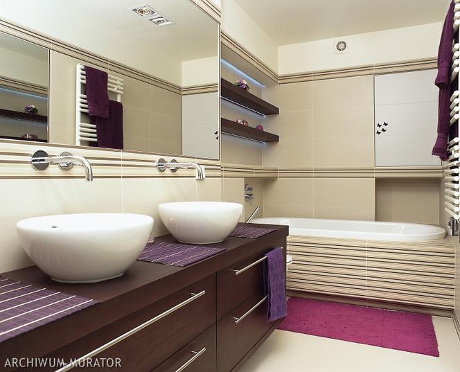 Projekt łazienki z fioletem