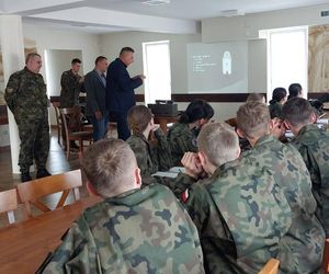 Międzynarodowa współpraca sądeckiej szkoły. ZS nr 2 będzie szkolił kadetów z Bułgarii? 