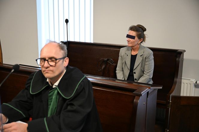 "Zaszczepiła" 40 dzieci nieznanym preparatem, narażając ich życie i zdrowie. Emerytowana pielęgniarka stanęła przed sądem