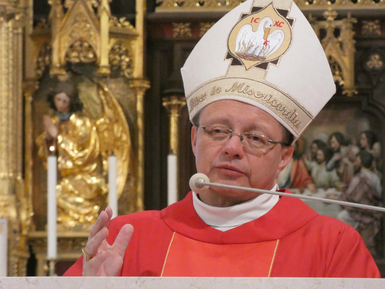 Abp Grzegorz Ryś: odłóżmy broń!