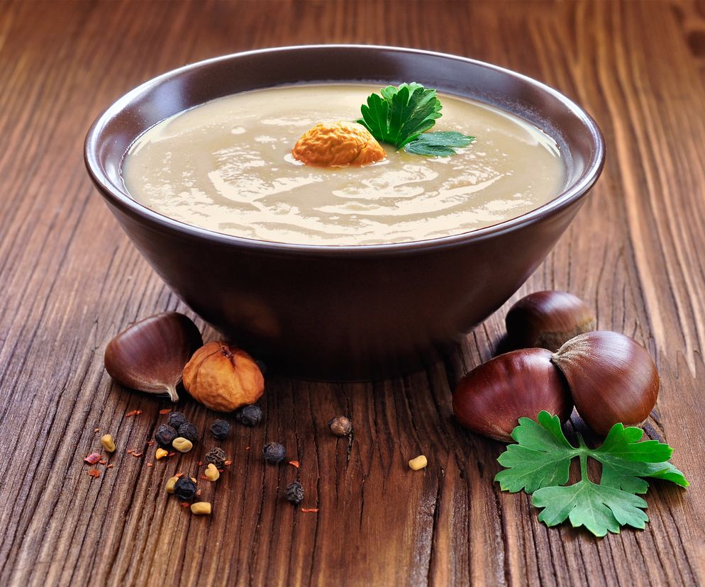 Zupa z kasztanów jadalnych