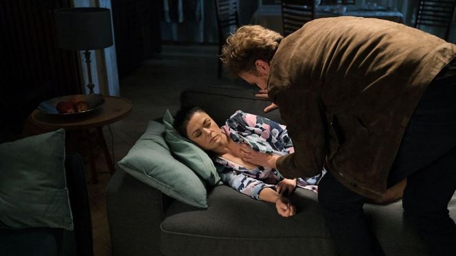 M jak miłość odc. 1883. Darek Hoffman (Mateusz Rusin), Kinga (Katarzyna Cichopek)