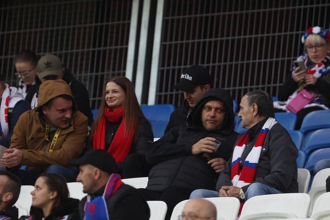 Górnik Zabrze zmierzył się z Zagłębiem Lubin. Kibice rozgrzewali piłkarzy z trybun