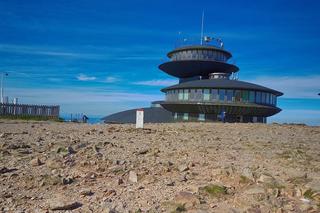 Jak powstały słynne talerze na Śnieżce? W tym roku mija 50 lat od ich wybudowania