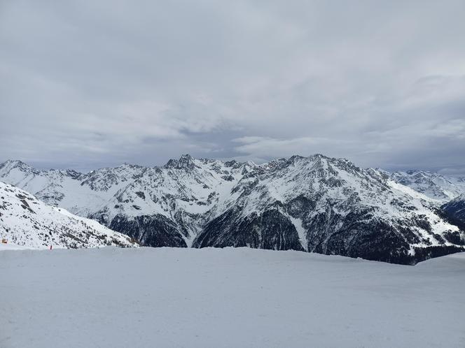 Zobacz, jak wygląda Austria w pełni sezonu narciarskiego 