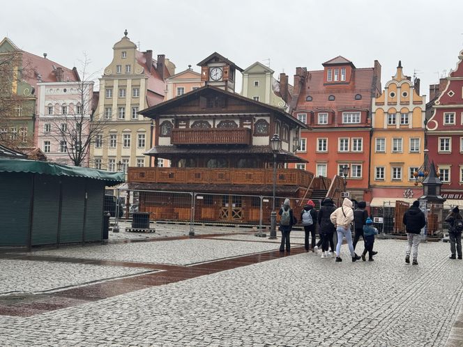 Trwają przygotowania do Jarmarku Bożonarodzeniowego 2024 we Wrocławiu