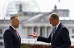 Niemcy mogłyby zacząć spłacać reparacje inwestując w polskie wojsko