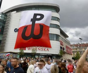 Godzina W w 79. rocznicę powstania warszawskiego. Warszawa pamięta o bohaterach