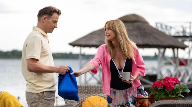 Barwy szczęścia odc. 3121. Łukasz (Michał Rolnicki), Agnieszka (Katarzyna Tlałka)