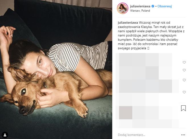 Julia Wieniawa ma nowego pieska Gustawa 