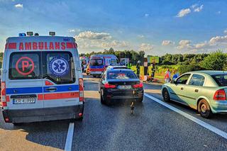 Kraków. Tir staranował osobówkę! Cztery osoby ranne! ZDJĘCIA z tragicznego wypadku na A4