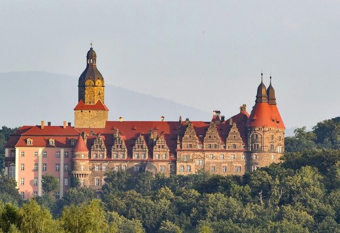 Ten zamek jest najpiękniejszy na Dolnym Śląsku. AI odpowiedziało bez wahania