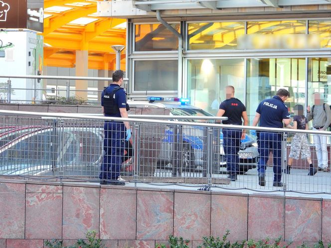 Atak nożem przed Złotymi Tarasami