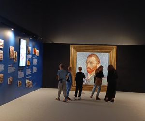 Okrążyła cały świat i zawitała do Bydgoszczy. Wystawa „VAN GOGH and Friends” otwarta! Byliśmy tam i mamy zdjęcia