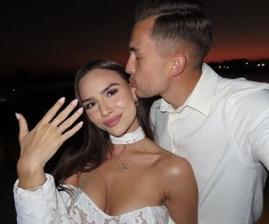 Bartłomiej Wdowik z dziewczyną 