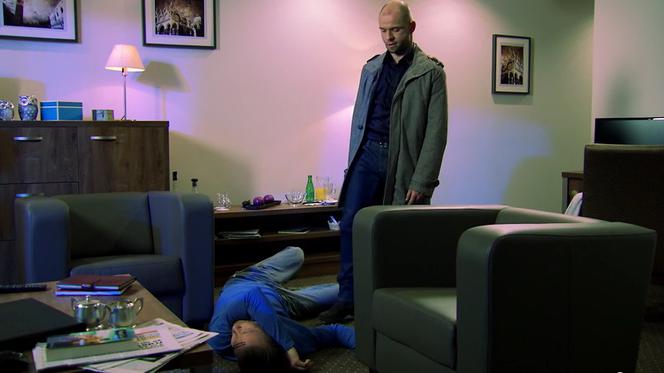 Pierwsza miłość. Bruno Stolarczyk (Bartosz Picher), Igor Kaczmarczyk (Rafał Mohr)