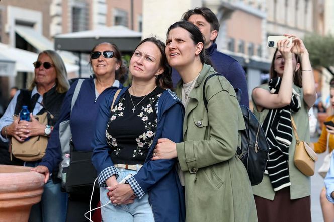 Tłumy na placu św. Piotra