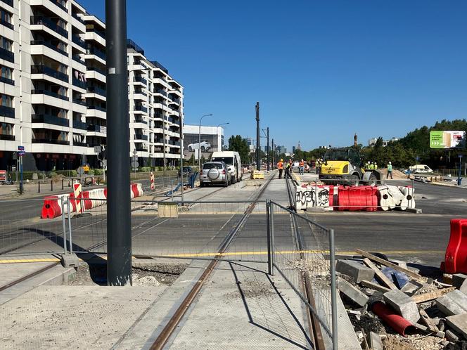 Budowa tramwaju na ul. Sobieskiego w Warszawie