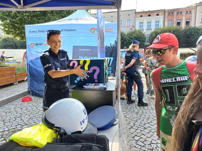 Trwają obchody Święta Policji w Lesznie. Świętują policjanci i policjantki