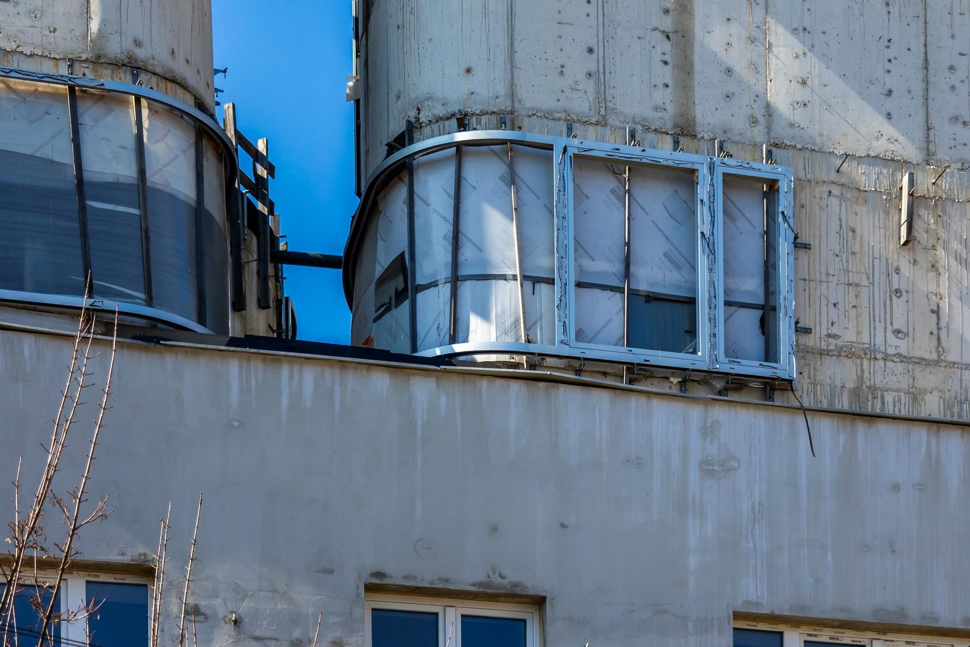 Nadbudowa kamienicy na Gocławku w Warszawie